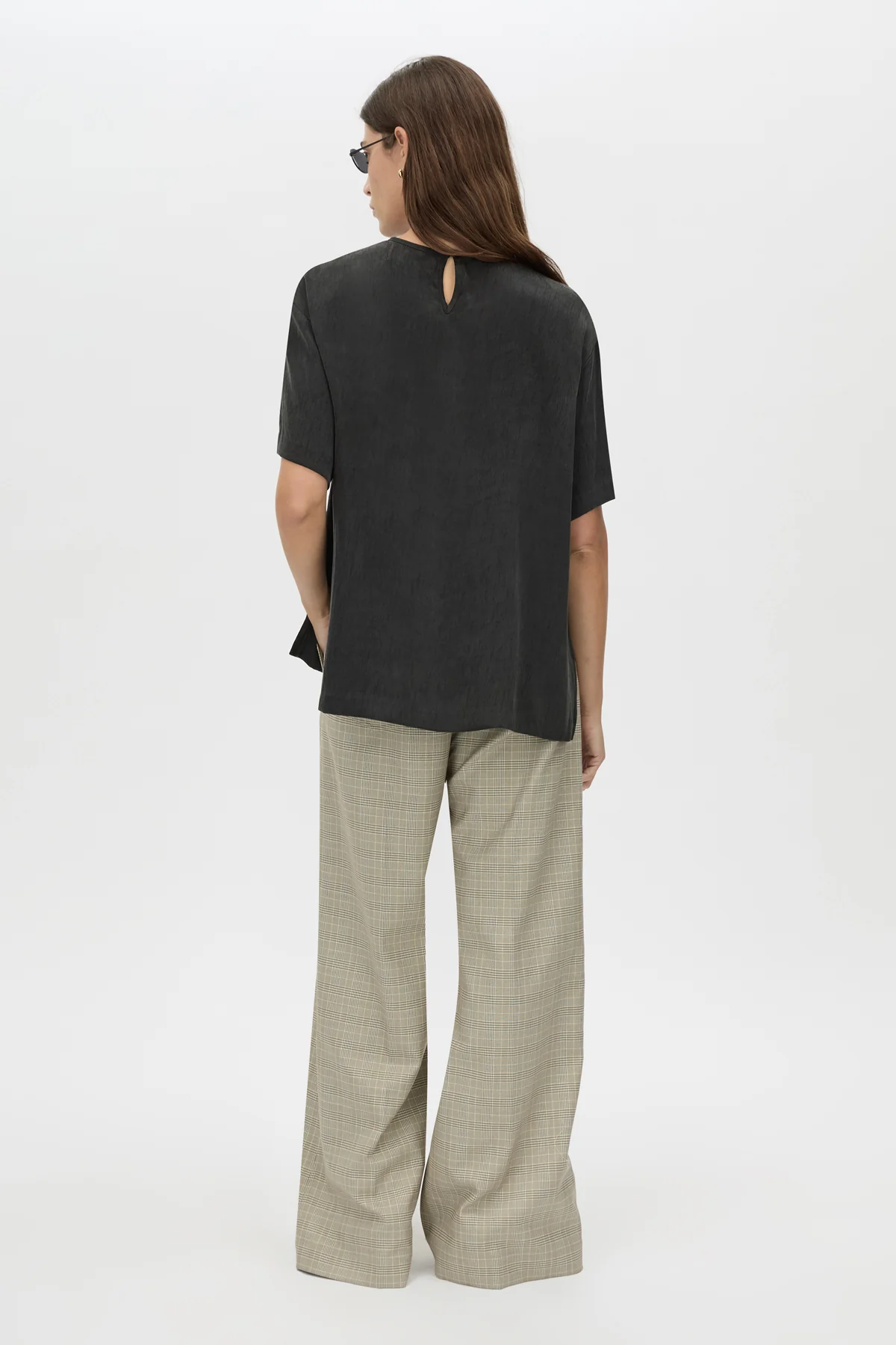 Allegro Satin Tee - Image 5