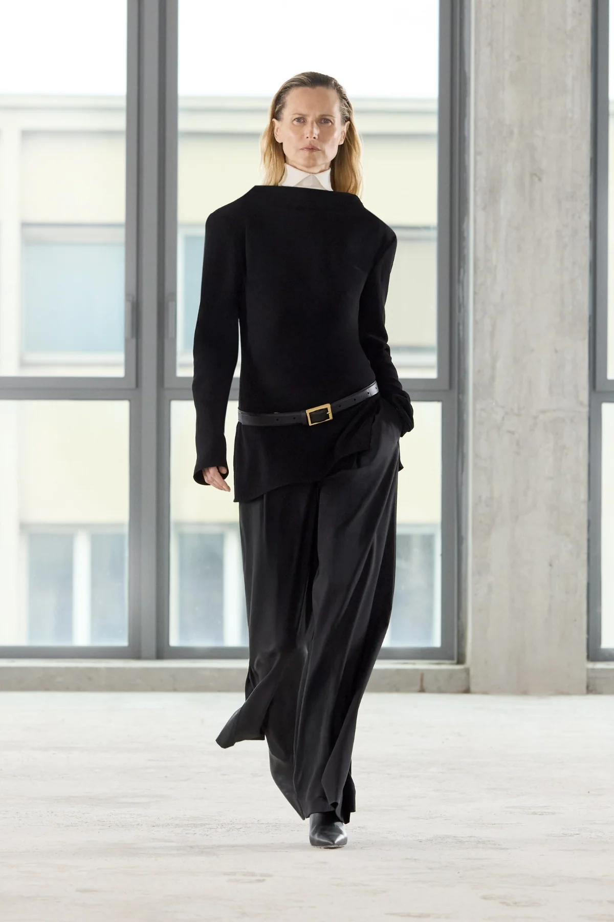 Eon Long Sleeve Top - Image 6
