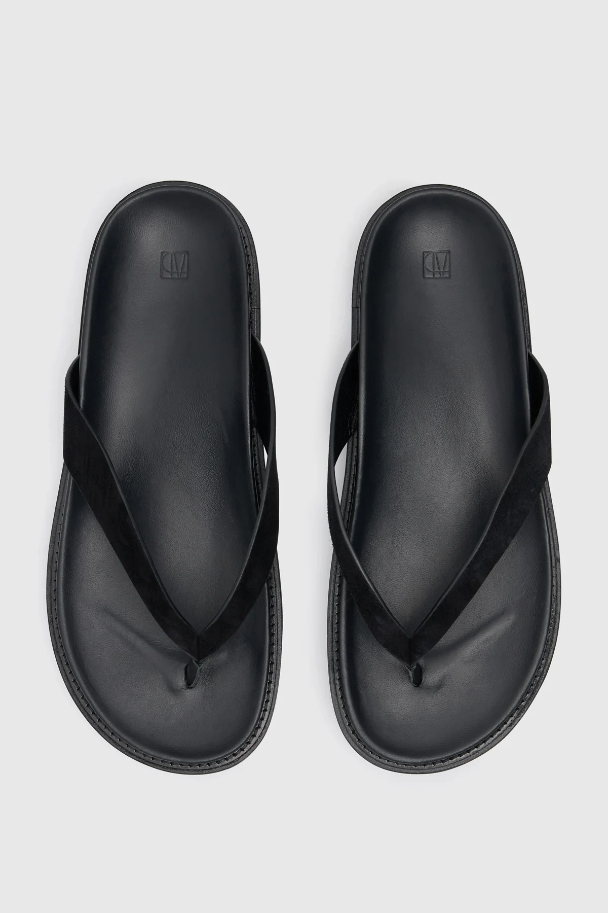 Erin Sandal - Image 3