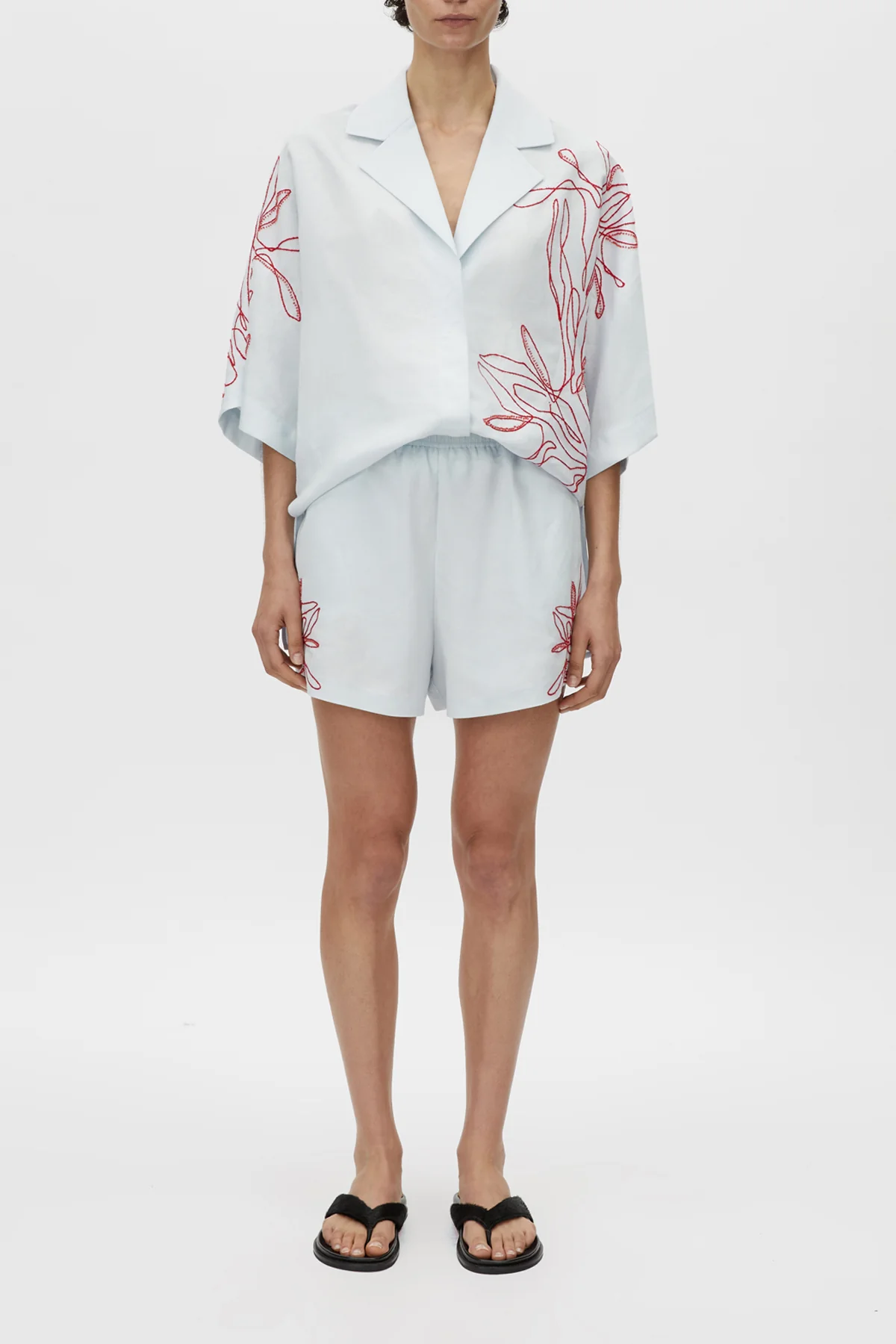 Eviva Short - Image 6