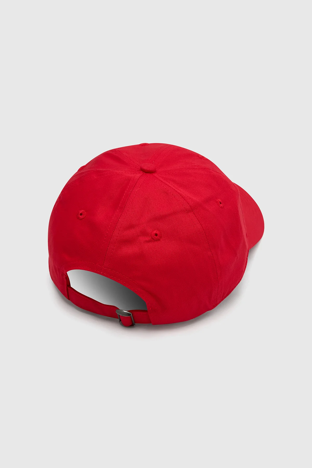 James Cap - Image 3