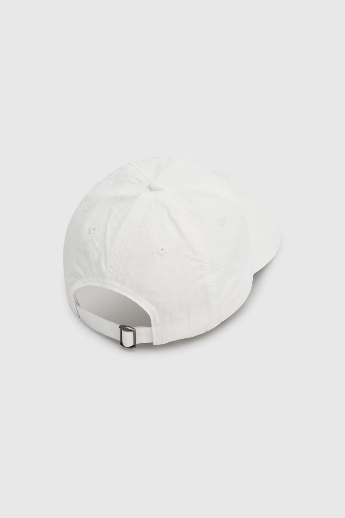 James Cap - Image 3
