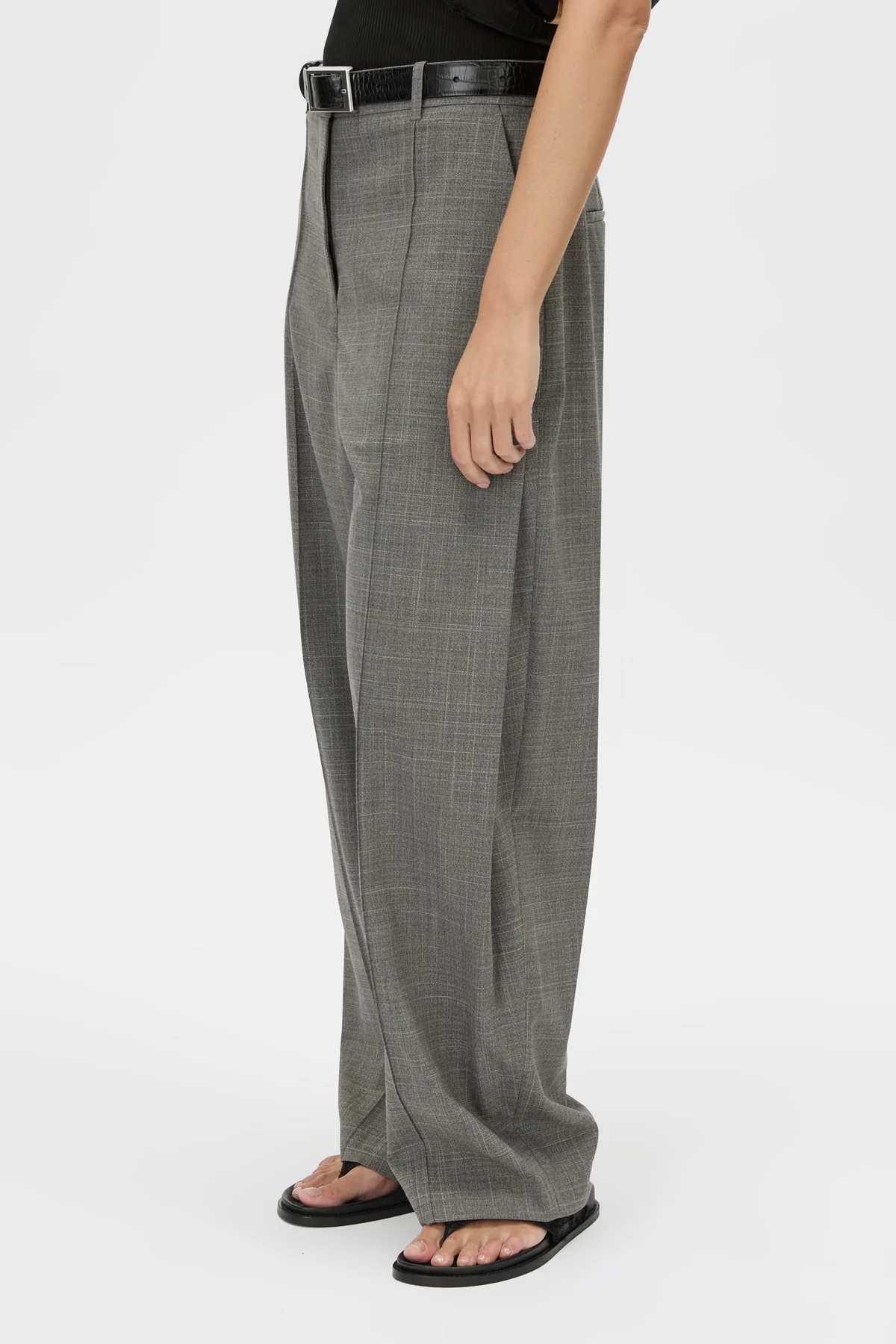 Luis Pant - Image 2