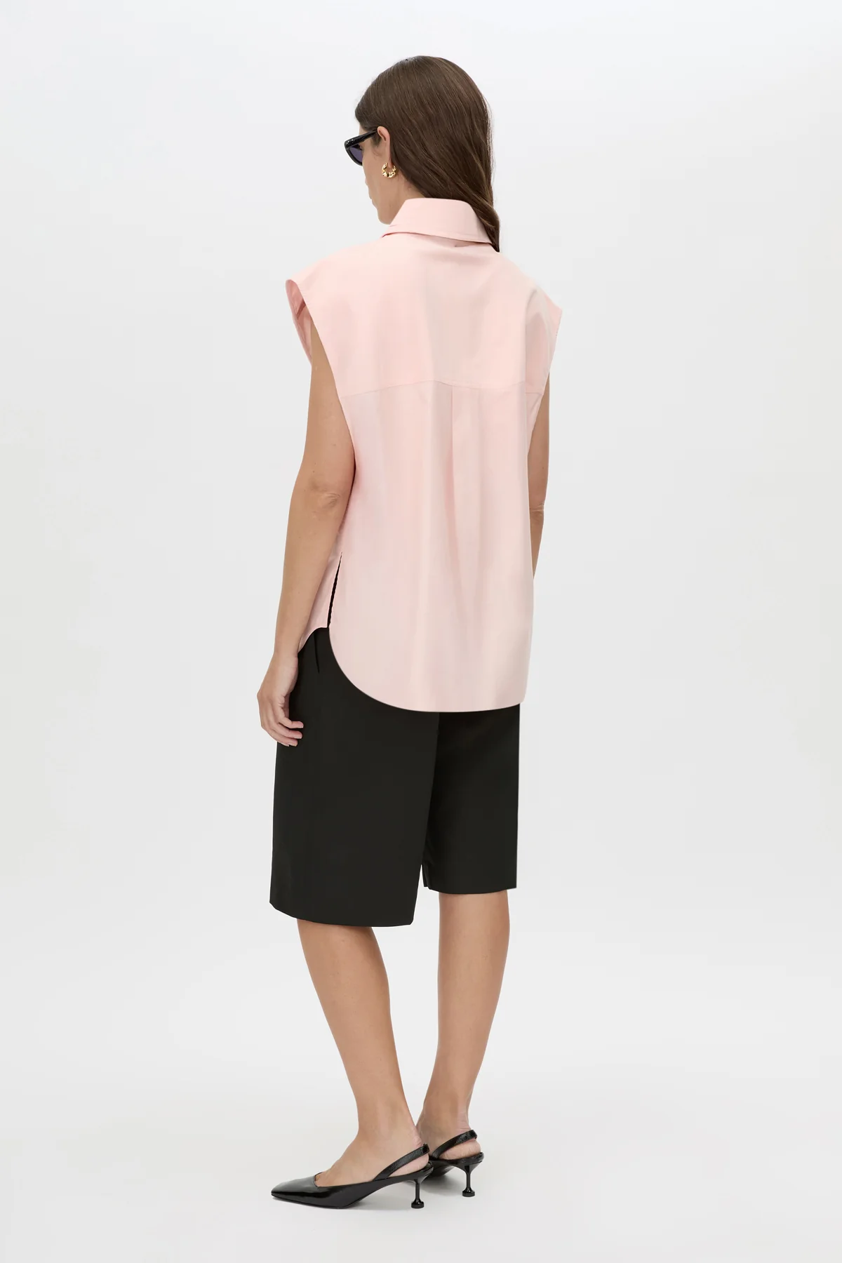Milo Sleeveless Shirt - Image 5