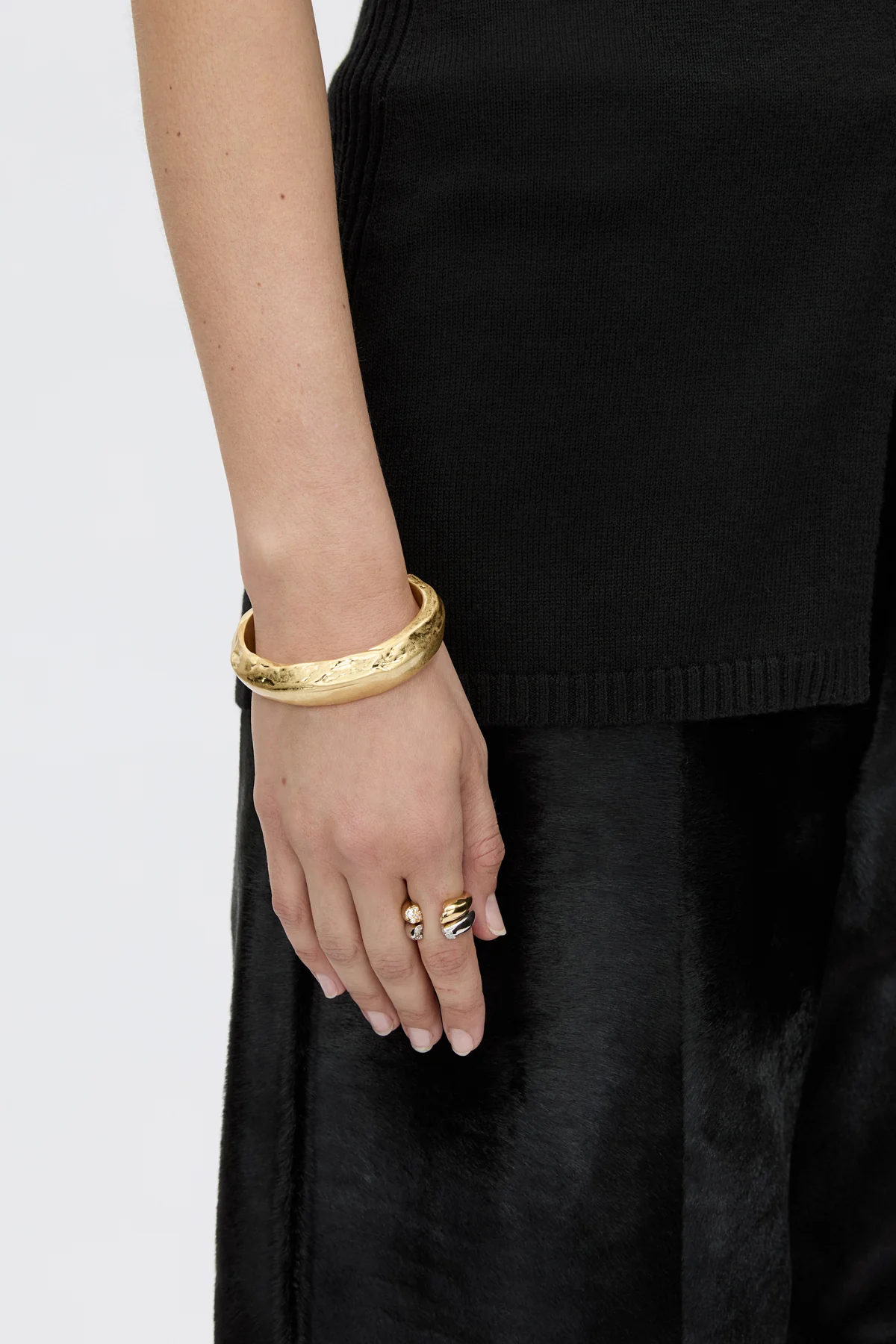 Sabel Wide Cuff - Image 5